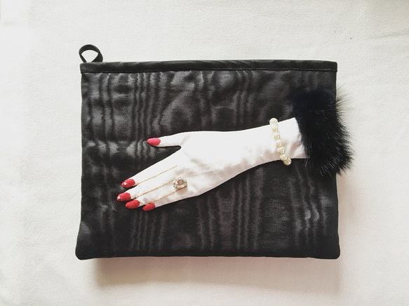 Madame's Hand clutch bag (black&mink)サンプル作品 1枚目の画像