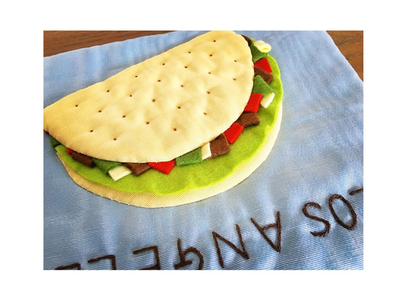 SALE☆ I ♥︎ tacos clutch bag (baby blue) 2枚目の画像