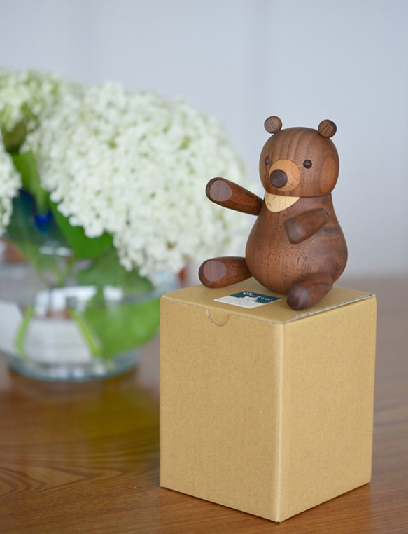 クマ　テディベア　人形　木製　置物　インテリア　工芸品　美術品　A2528 クマ テディベア 人形 木製 置物 インテリア 工芸品 美術品 A2528