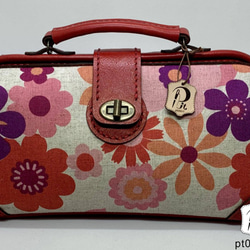 革と布のダレスバッグ「ショコラ」 コットン生地　花柄 1枚目の画像