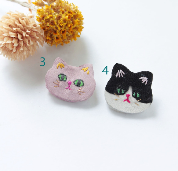 【現品】ミニ猫ちゃんレザーブローチ 3枚目の画像