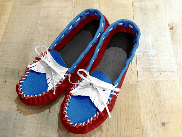 EMA手工莫卡辛莫卡辛鞋真皮RED / BLUE / WHT 第1張的照片