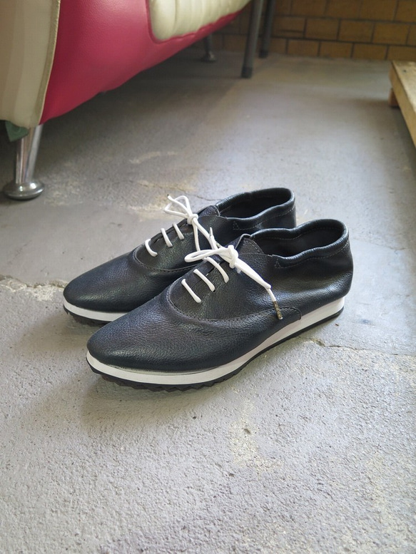 在Nishinomiya製造EMA Manish運動鞋大號○ 第2張的照片