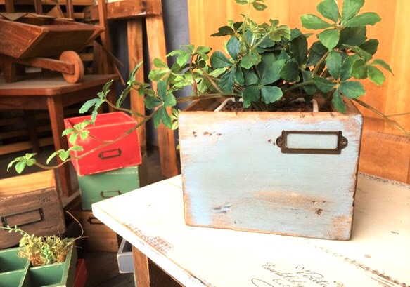 ☆木製フリーボックス・水色　木箱　アンティーク　小物入れ　ガーデン☆ 2枚目の画像