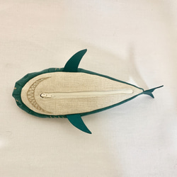 サメのポーチ(緑） 3枚目の画像