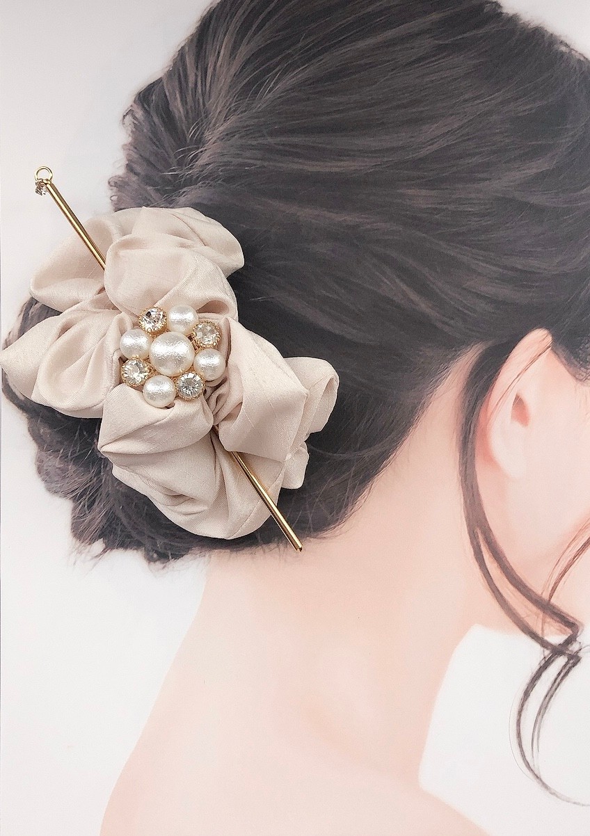 ①♡着物等生地のマジェステ♡ 忙しく 