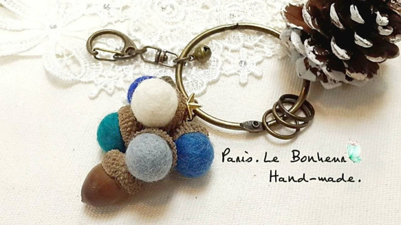 Paris*Le Bonheun。彩虹森林羊毛氈。松果。橡果串。包包吊飾。鑰匙圈 第3張的照片