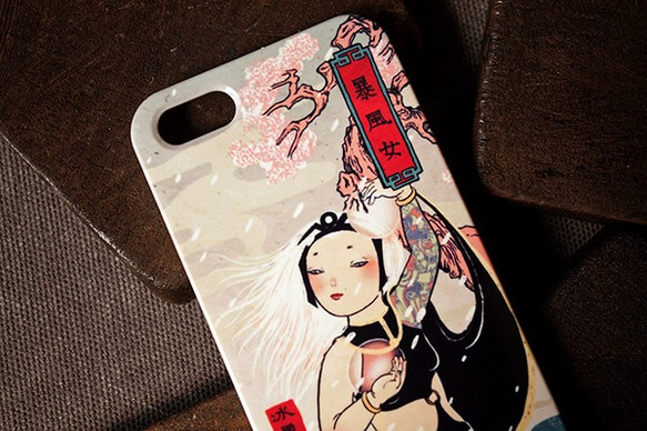 暴風女 / Storm Woman phone case 第2張的照片