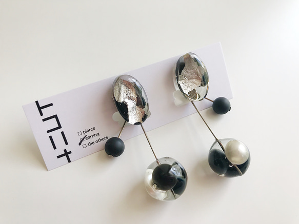 pin earring【black】 4枚目の画像
