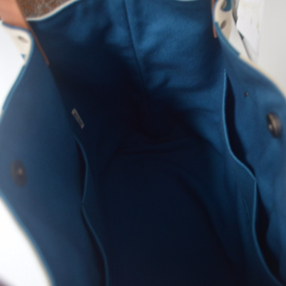 水玉點點藍托特包/肩背包/側背包/手提包 手作 簡單 帆布 點點 圓點 白底藍點 第5張的照片