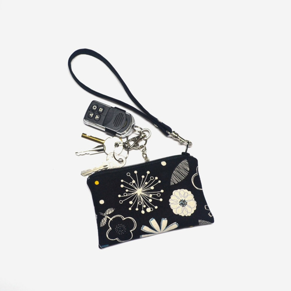 Flowers Zipper Key Chain Wallet • Coin Wallet • ID Wallet 1枚目の画像