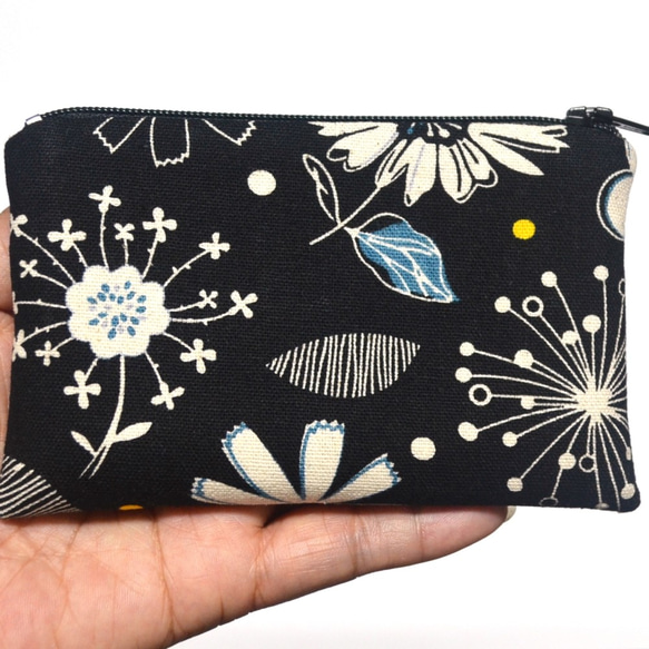 Flowers Zipper Key Chain Wallet • Coin Wallet • ID Wallet 6枚目の画像