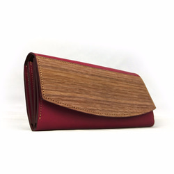 木と革の長財布 --- 贅沢な総革仕上げ　[レッド] 1枚目の画像