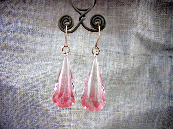 fuming　ピアス 1枚目の画像