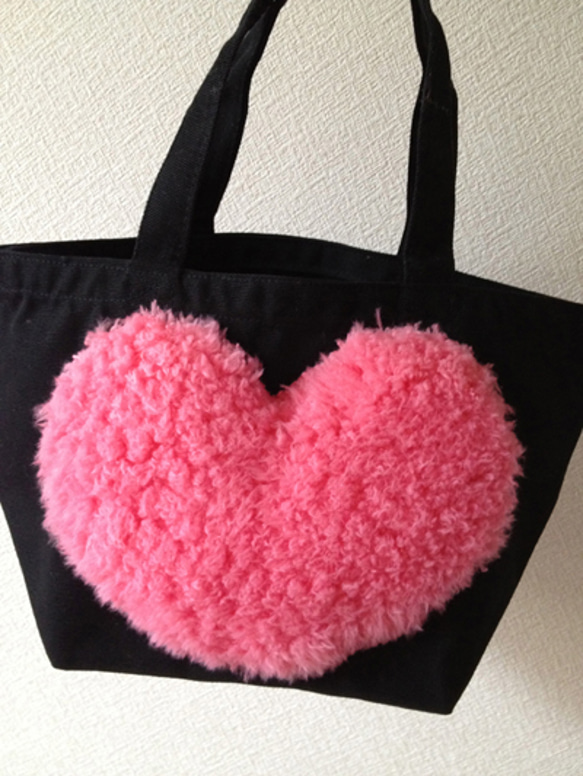 heart bag * black × pink 2枚目の画像