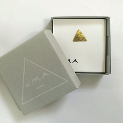 【受注生産】UMA 真鍮三角ピアス 4枚目の画像