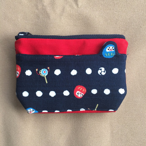 赤と青のモデルに[Creemaギフトシーズン]スタイルのポケット財布/マスコット 1枚目の画像