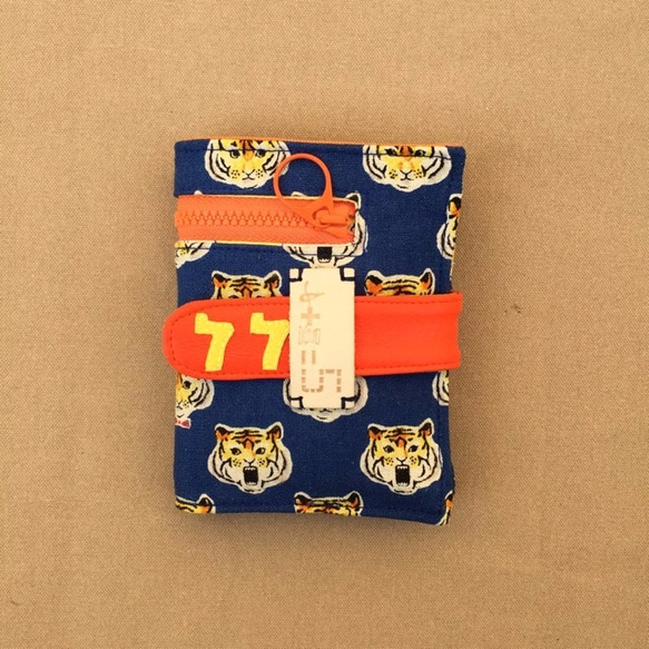 【Creema禮物季】吃角子老虎藍布短夾 第1張的照片