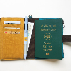 旅行の意味Passport Cover  - ヤングフォーエバー（ベージュ） 8枚目の画像