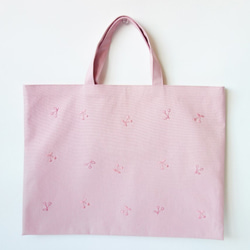 レッスンバッグ　さくらんぼ 刺繍　ピンク　ストライプ チェリー 女の子 2枚目の画像