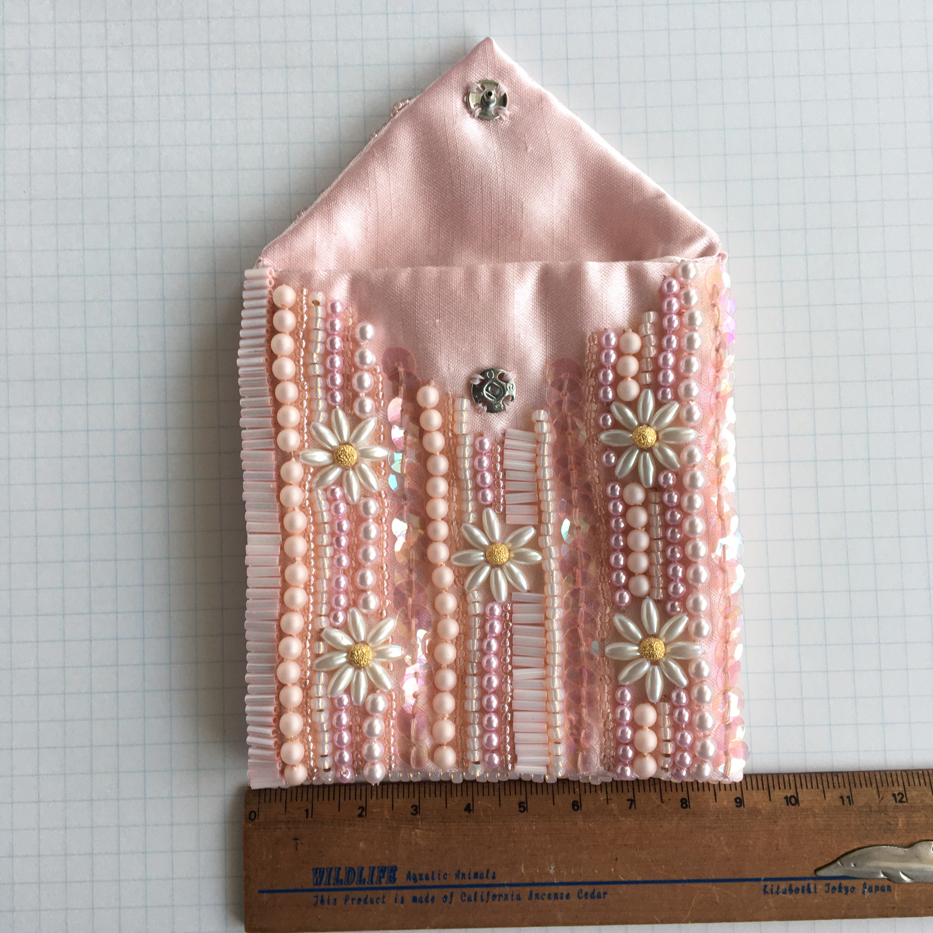 ビーズ刺繍ミニポーチ＊マーガレットネイビー