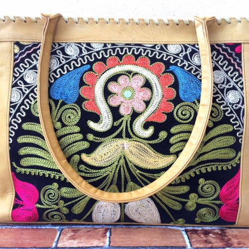 トルコ製ハンドメイド。ヤギ皮100%刺繍かばん トートバッグ From