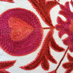 トルコのハンドメイド刺繍クッションカバー 2枚目の画像