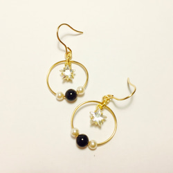 小星星變奏曲～鋯石x黑瑪瑙x珍珠 Star-Shaped Zircon x Black Agate Ear Rings 第2張的照片