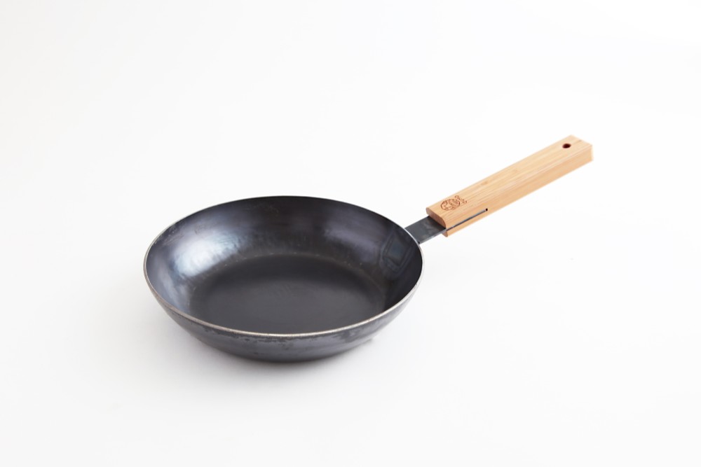 九雲　打ち出し　鉄のフライパン 22