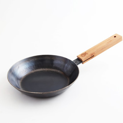 0_6ea8184a4d8396c1522b07cb204f