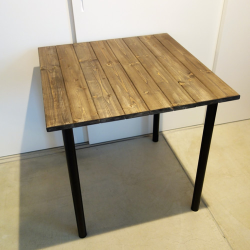 スクエア ダイニングテーブル 【無垢材・カフェ風】 ダイニング スクエア ダイニングテーブル 【無垢材・カフェ風】 ダイニング