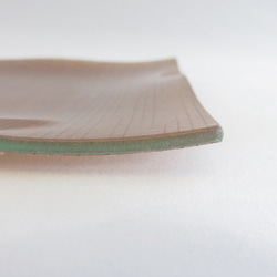 絹とガラスのマリアージュ　クリスタル大島紬　泥染め角皿３ 5枚目の画像