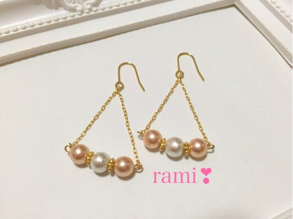 *♡パールのtriangleチェーンピアス/イヤリング♡* 2枚目の画像