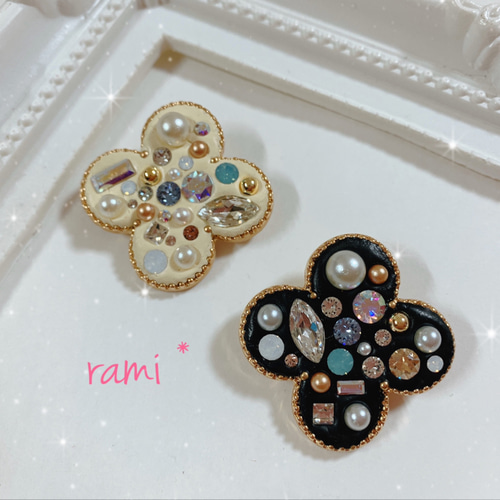 グルーデコ®︎ ブローチ* ブローチ rami* 通販｜Creema(クリーマ) 8661934