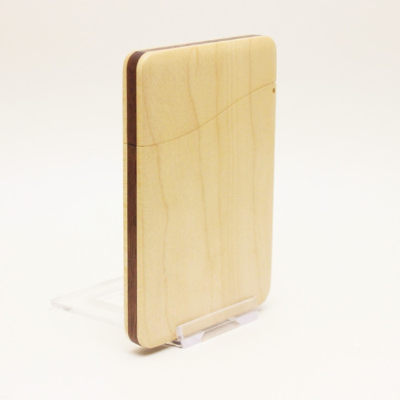 Slim name-card holder Maple and Walnut 第1張的照片