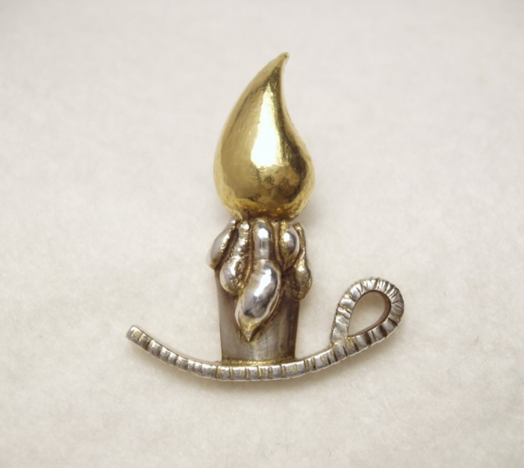 SV950+金銷　ピンブローチ 38,259円