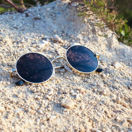 2isOreeDサングラス偏光│レトロスモールラウンドフレーム│ゴールド