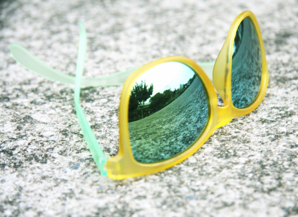 2is Sunglasses 太陽眼鏡  Oliver 第4張的照片