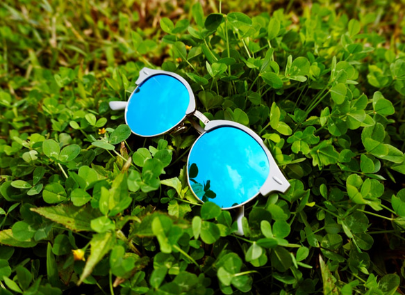 2i's Sunglasses - PerryS 第4張的照片