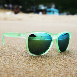 2i's│Midori 太陽眼鏡│透明綠色霧面框│金綠色鏡片│墨鏡│抗UV400 第3張的照片
