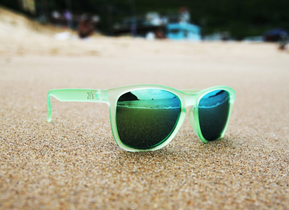 2i's│Midori 太陽眼鏡│透明綠色霧面框│金綠色鏡片│墨鏡│抗UV400 第3張的照片