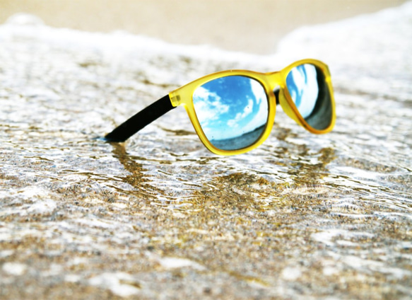 2i's |ヤロンサングラス│イエロー+ブラックマットフレーム