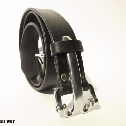 ハンドメイドのレザー - ヤギヘッド形状のベルト その他アクセサリー