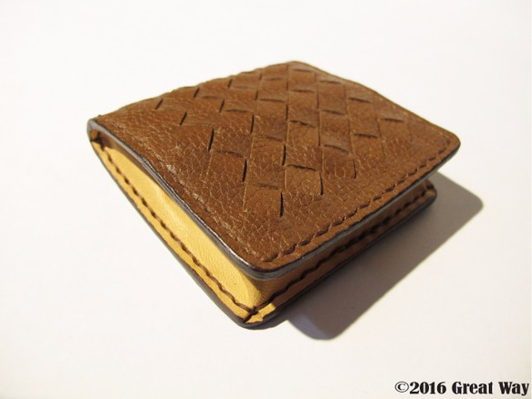 手作り革製品 - 織正方形の財布 2枚目の画像