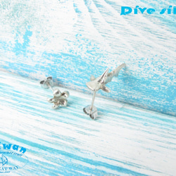 [ダイビングシルバー] 925シルバーオーシャンダイビングシルバー - ミニ3Dゴールデンシャークピアス 3枚目の画像
