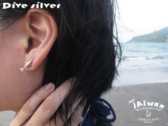 【Diving silver】925銀海洋潛水銀飾--迷你3D獨角鯨耳環 第5張的照片
