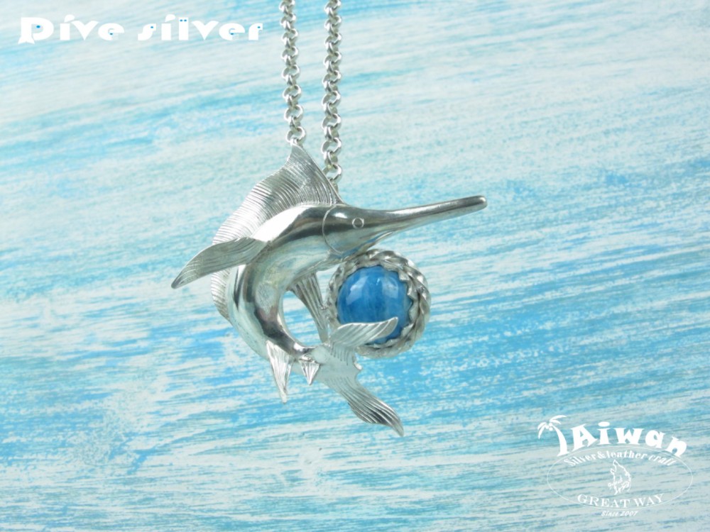 [ダイビングシルバー] 925シルバーオーシャンダイビングシルバーオーナメント - アパタイトセイルフィッシュペンダント