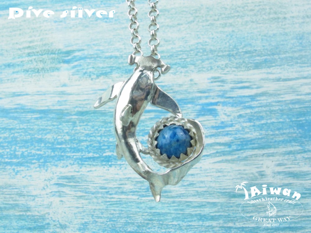[ダイビングシルバー] 925シルバーオーシャンダイビングシルバーオーナメント - アパタイトハンマーヘッドシャークペンダント