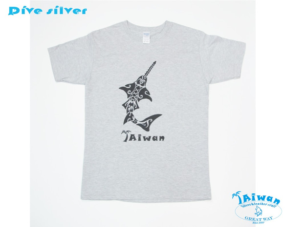 【獨家商品】毛利人圖騰風格絹印海洋潛水棉 T-shirt--鋸齒鯊/鯊魚 第2張的照片