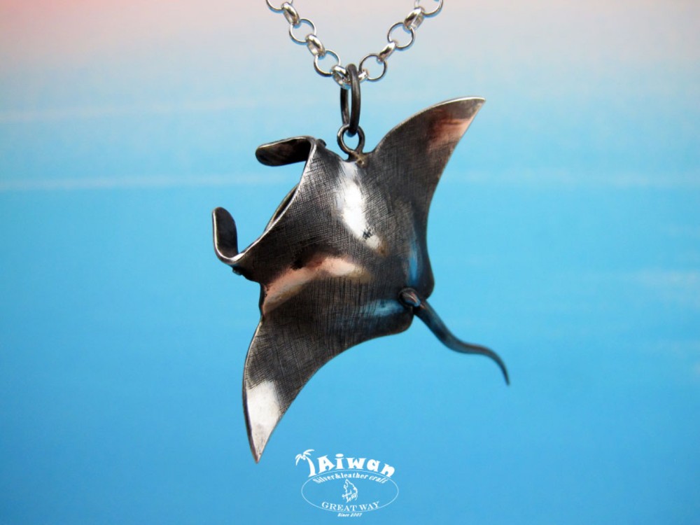 925銀製 深海魚 置物 ／